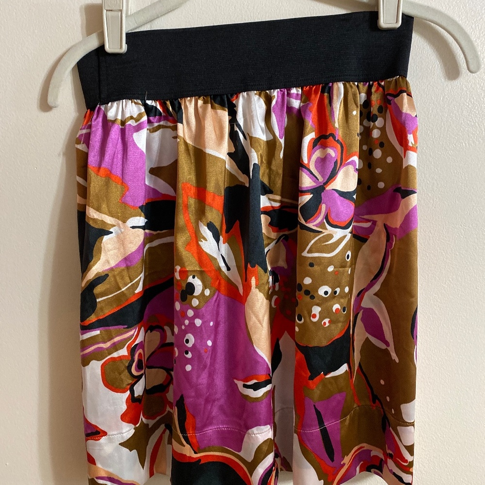 Notice S Skirt